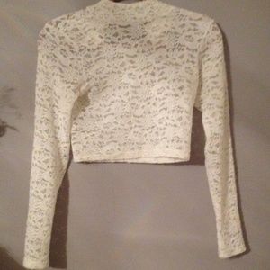 Long sleeve lace crop top