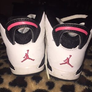 Jordan Retro 6 Carmine