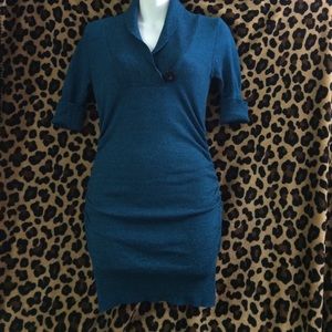 🅾help to clean out🅾Dress sweater