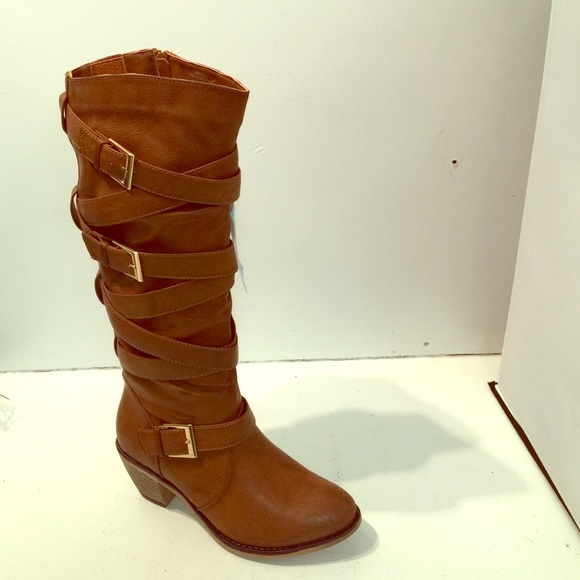 Extra wide 5x5 diameter knee high fashion boots