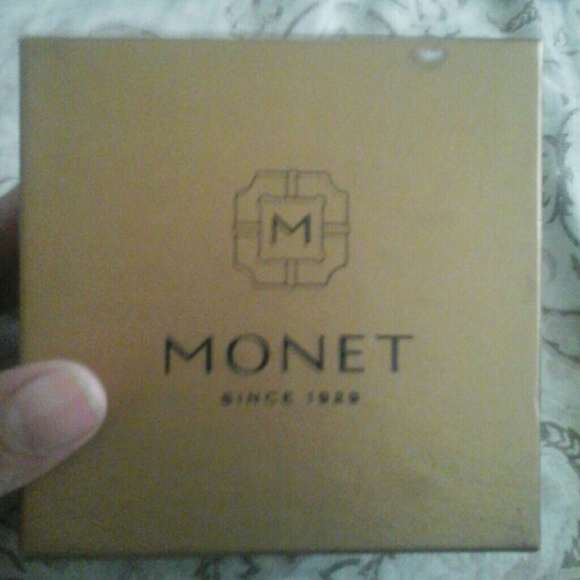 Monet - Picture 3 of 3