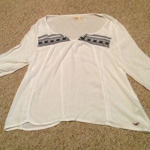 White 3/4ths sleeved shirt