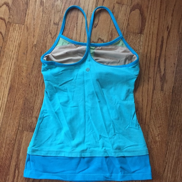 lululemon athletica Tops Lululemon Tank Top With Built In Sports Bra Poshmark