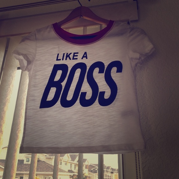 "Like a boss" cropped tee