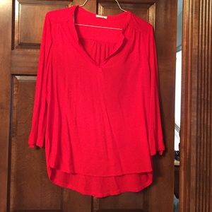 🔷 SOLD SAKS Red Henley. NEVER WORN