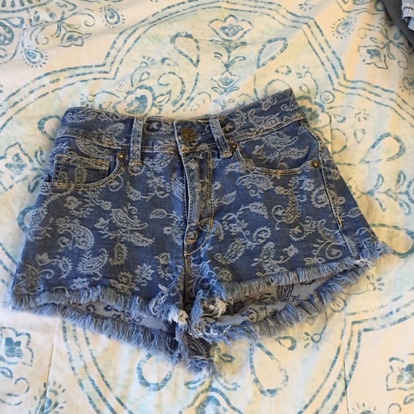 High rise short shorts - Picture 1 of 1