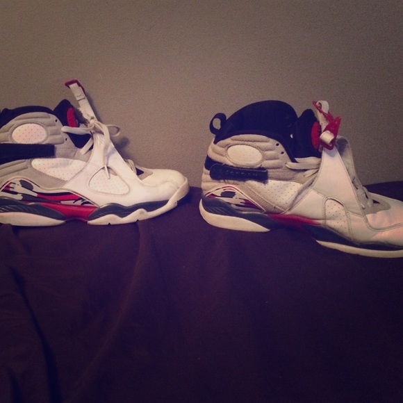 Bugs bunny Jordan 8s