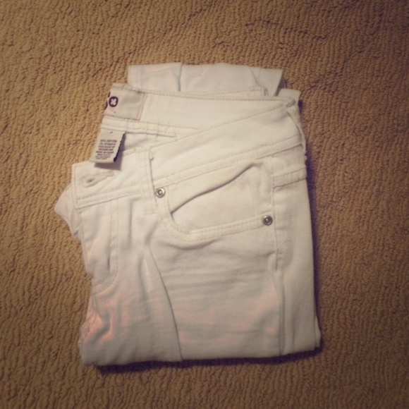 White Jeans