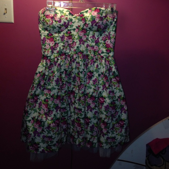 Adorable floral dress