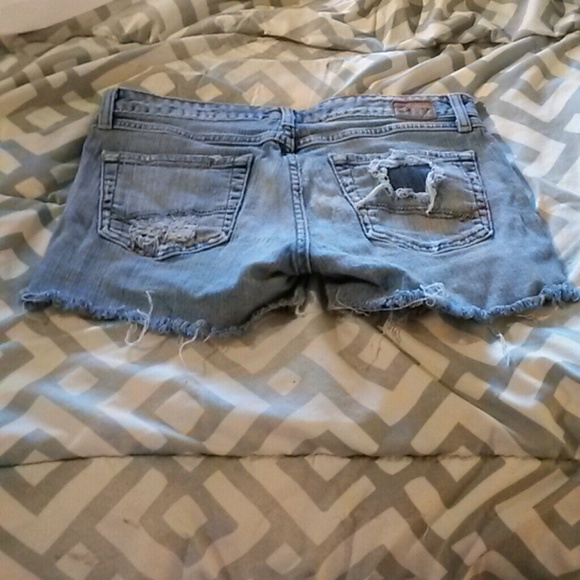 BKE cut off shorts size 29 stretch