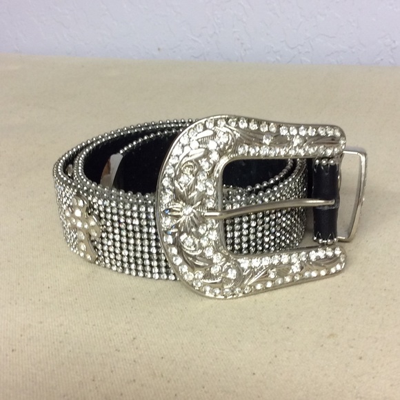 Beautiful rhinestone belt! NWOT!!!