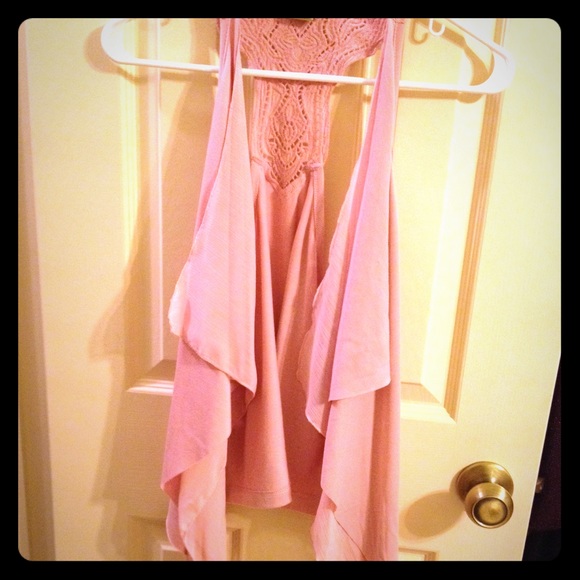 Sleeveless cardigan NWT