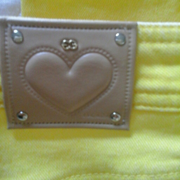 ESCADA - Picture 4 of 4