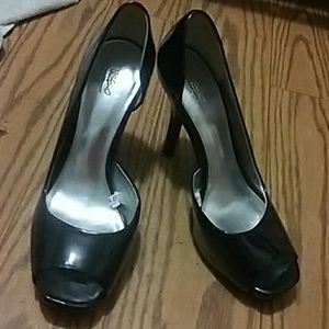 black heels with minor ware still in great shape..