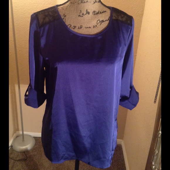 Forever 21 Tops - Blue Silky Top SOLD Forever 21 Tops - Blue Silky Top SOLD