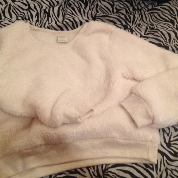 Abercrombie and Fitch sweater