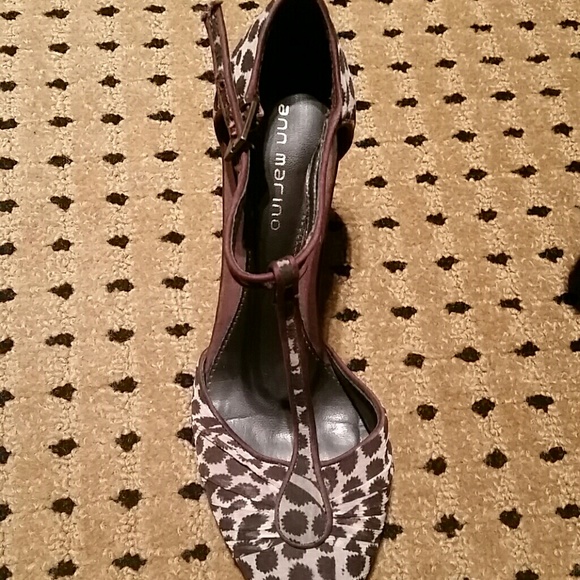 T strap heals