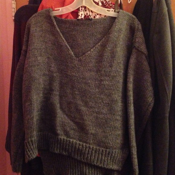 Bnwt brandy melville sweater