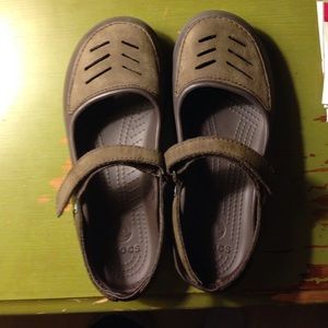 CROCS Slingback Mary Janes 5