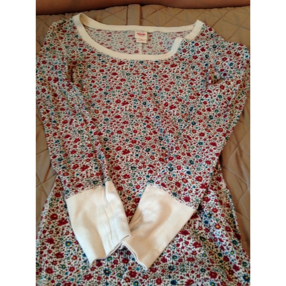 Floral long sleeve thermal