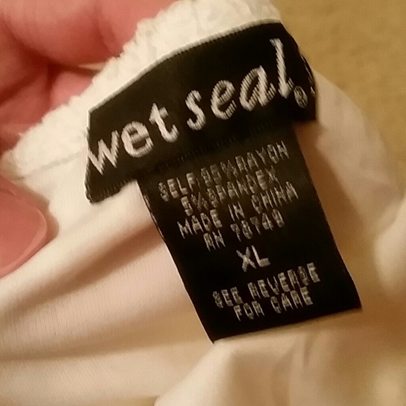 Top - Picture 3 of 3