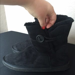 Rue 21 black button boots