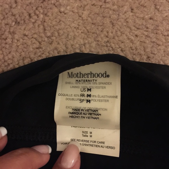 ‼️SOLD‼️Maternity Two Piece Ruffled Bathing Suit - Picture 3 of 3