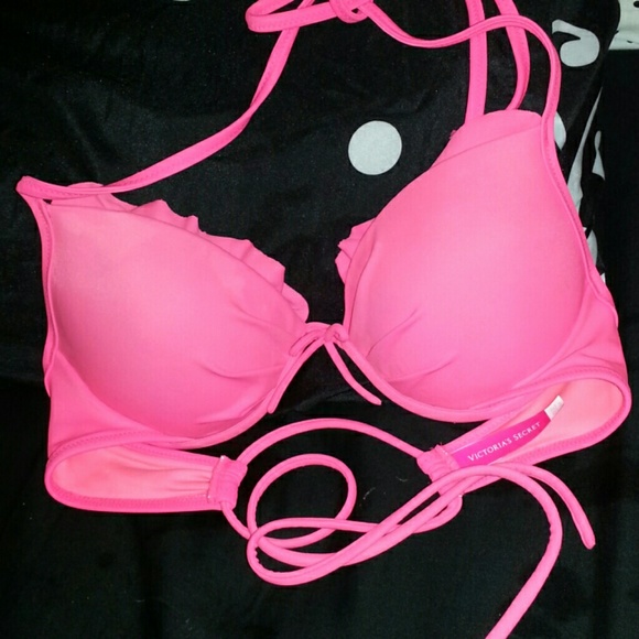 Victoria's Secret pink push up bathing suit top!