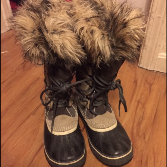 Joan of Arctic Sorel Boots