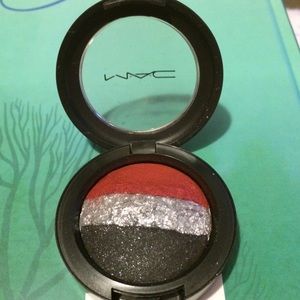 ***SOLD*** MAC Cosmetics Danger Zone eyeshadow.