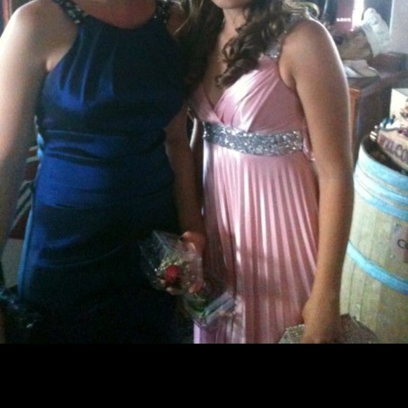 Pink prom/event dress - Picture 4 of 4