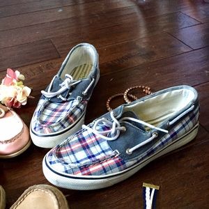 Sperry Top-Sider Plaid boat shoe ⛵⚓