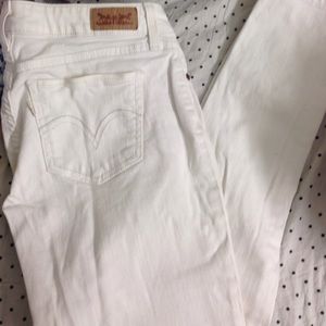 All White Levi's pants
