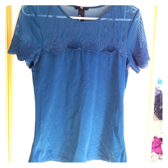 Blue H&M top