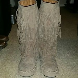 Fringe Moccasin Boots