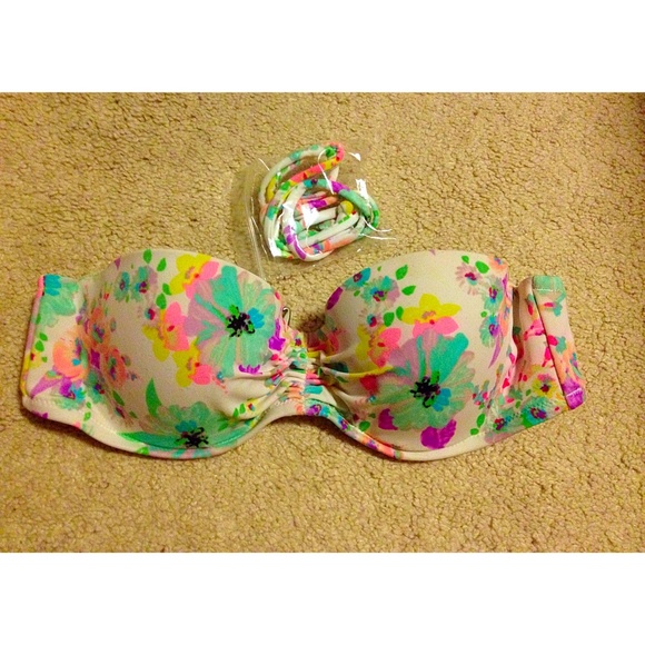 Victorias Secret Bikini Top