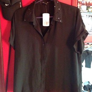 Forever 21 black shirt