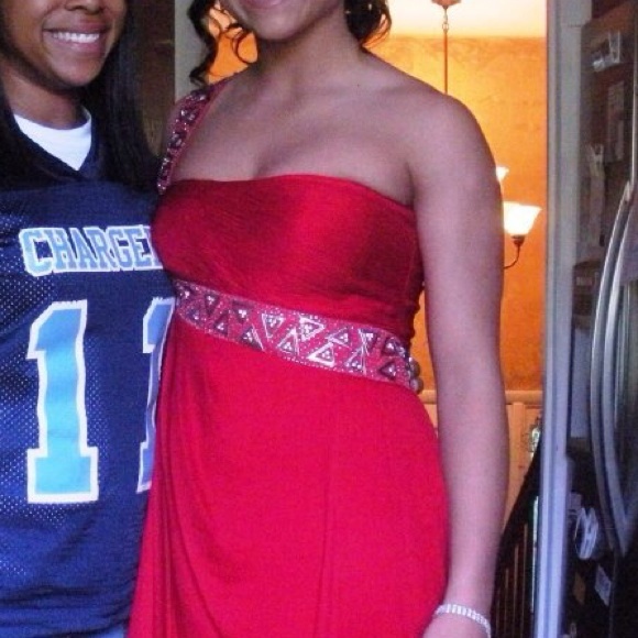Red Prom Dress - Picture 4 of 4