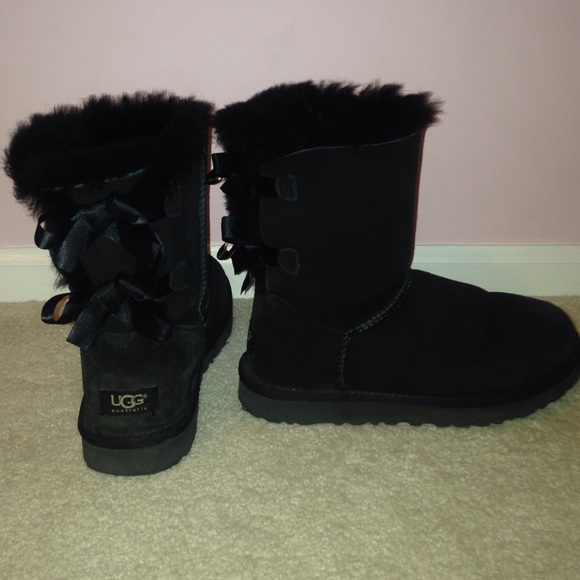 UGG Boots - Black Bailey Bow UGG Boot