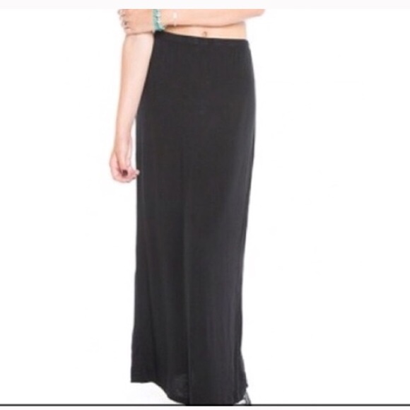 Brandy Melville maxi skirt