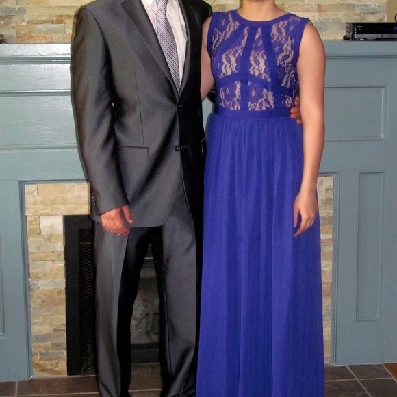 Prom Dress!! - Picture 3 of 3