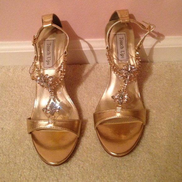 Shoes - Gold Touch Ups by Benjamin Walk - Princess
