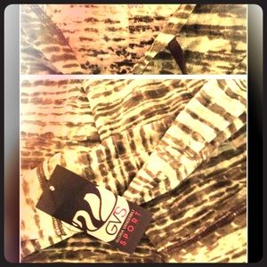 *bundle reserved* GVS sport top and sakroots purse