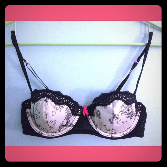 Paris-themed decorative bra $6
