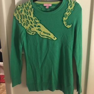 EUC medium alligator sweater