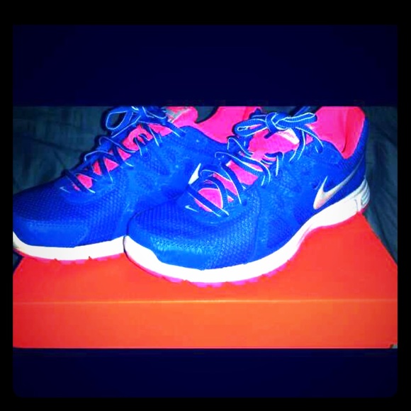 SOLD - Picture 1 of 3