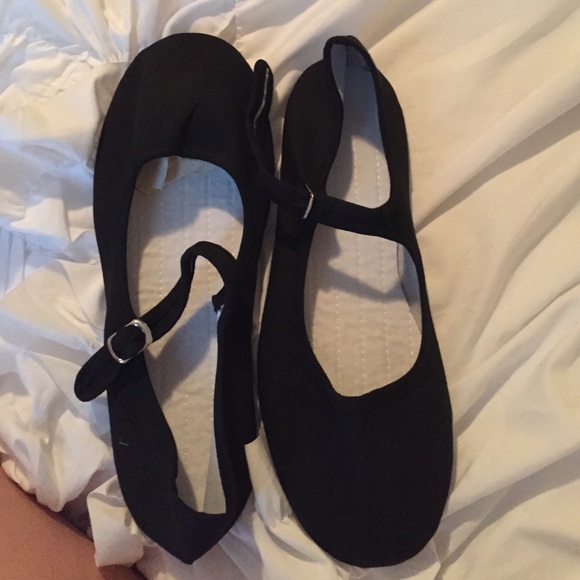 Black Mary Jane flats