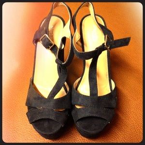 Black Ankle Strap Faux Suede wedge