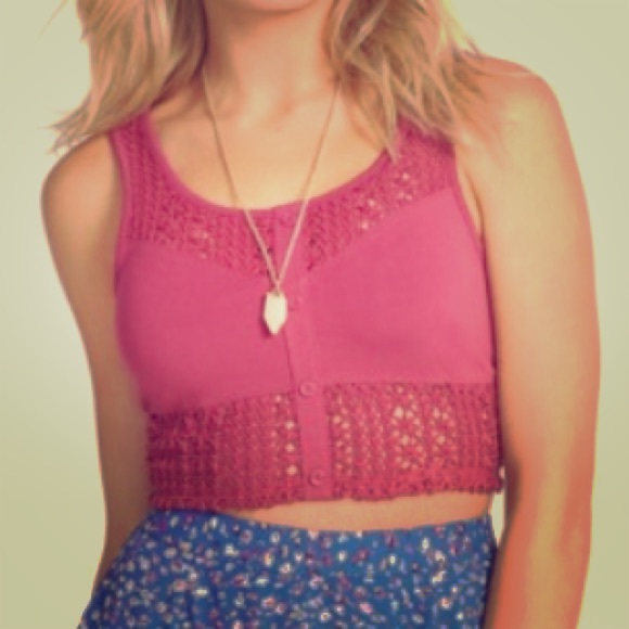 Crop tank