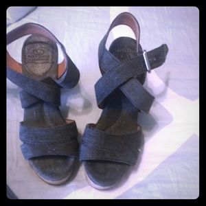 Lucky brand wedges